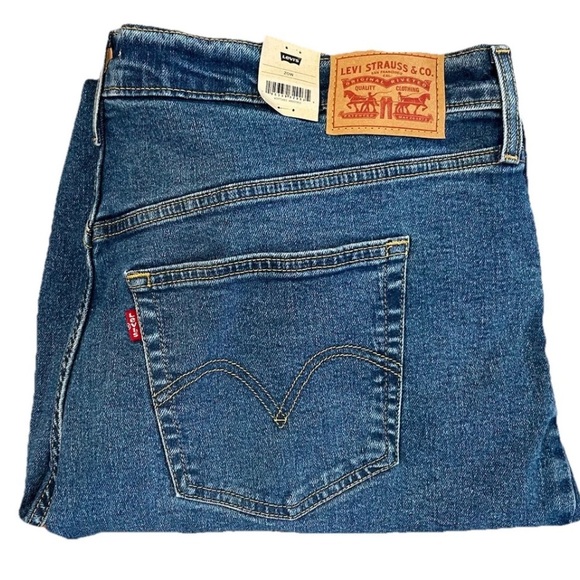 Levis Denim Jeans Wedgie Straight High Rise Ankle Button Fly Blue Womens 20W New - Picture 1 of 11